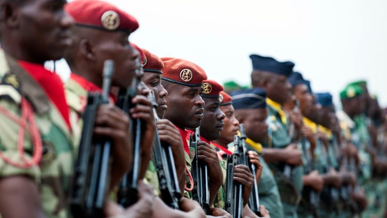 Gabon’da askerden seçim sonrası darbe