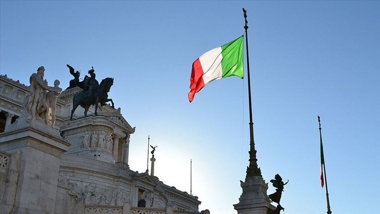 İtalya’da bankaların kârlarına yüzde 40 vergi getirilecek