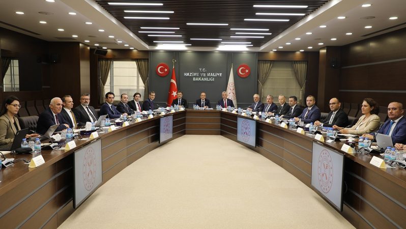 Besin Komitesi, Hazine ve Maliye Bakanı Şimşek’in konut sahipliğinde birinci toplantısını yaptı