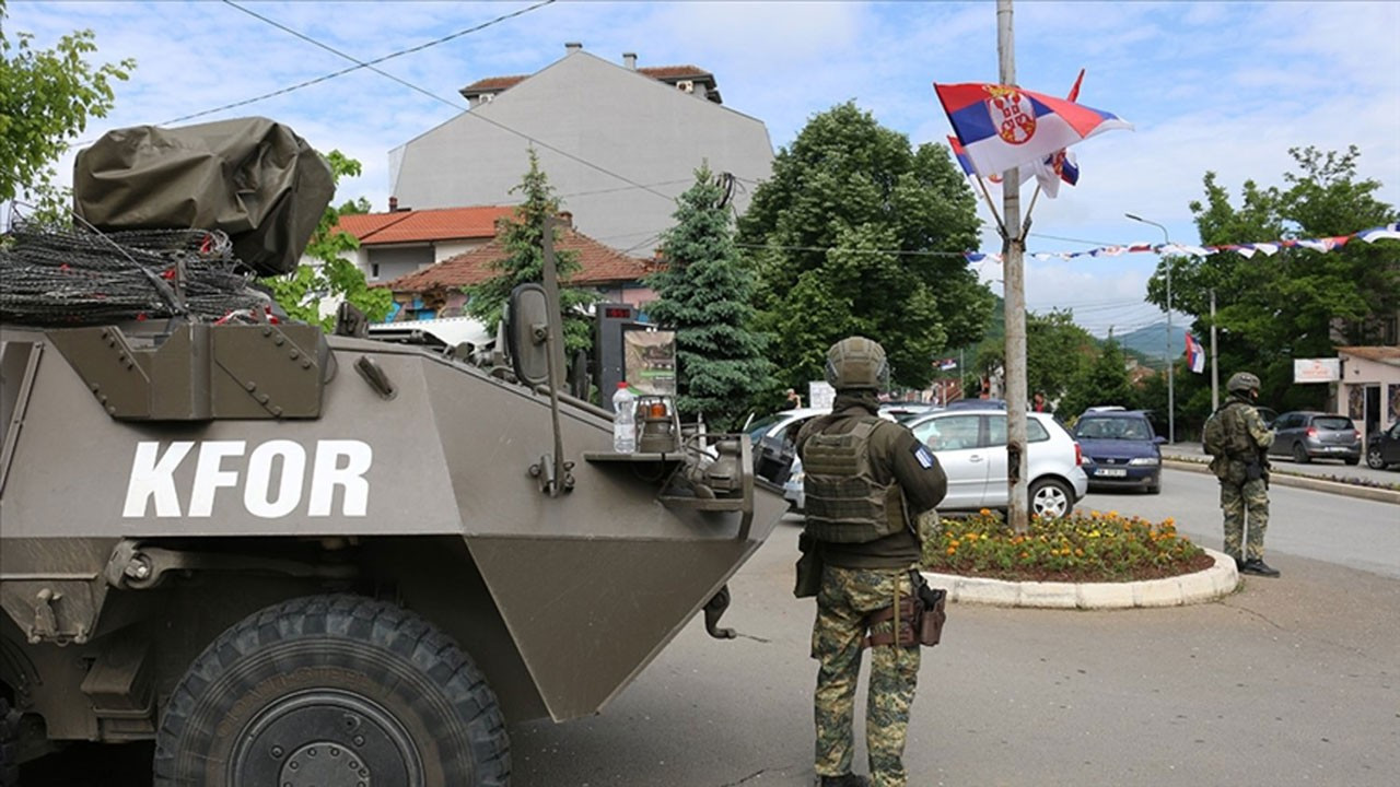 KFOR, Kosova’nın kuzeyindeki gerginliğe karşılık vermeye hazır olduğunu duyurdu