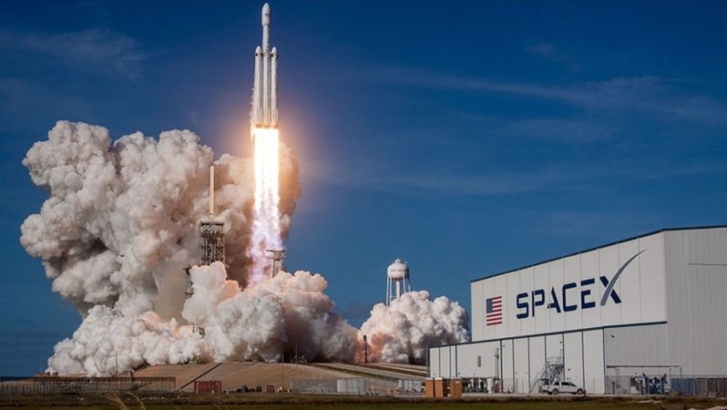 Dünyanın en güçlü roketi SpaceX Starship fırlatıldı
