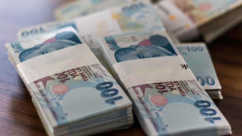 Bankacılık sektörünün mevduatı 165,1 milyar lira arttı