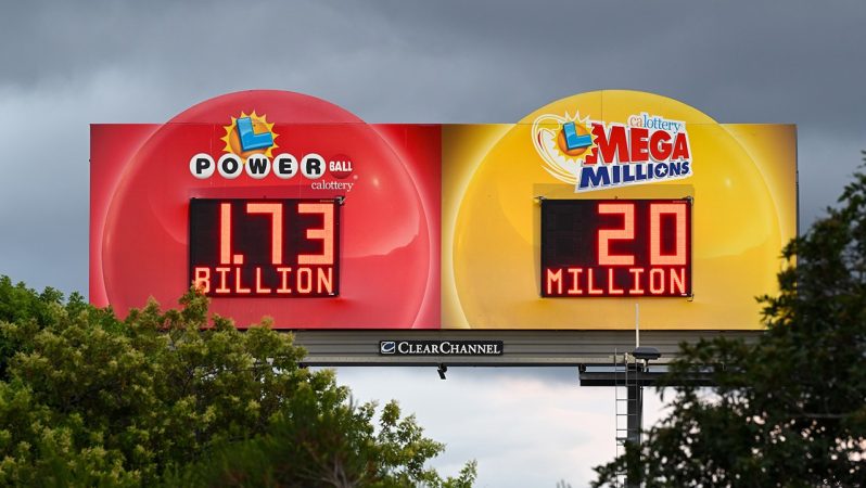 ABD’de Powerball ikramiyesi 1,7 milyar doları aştı