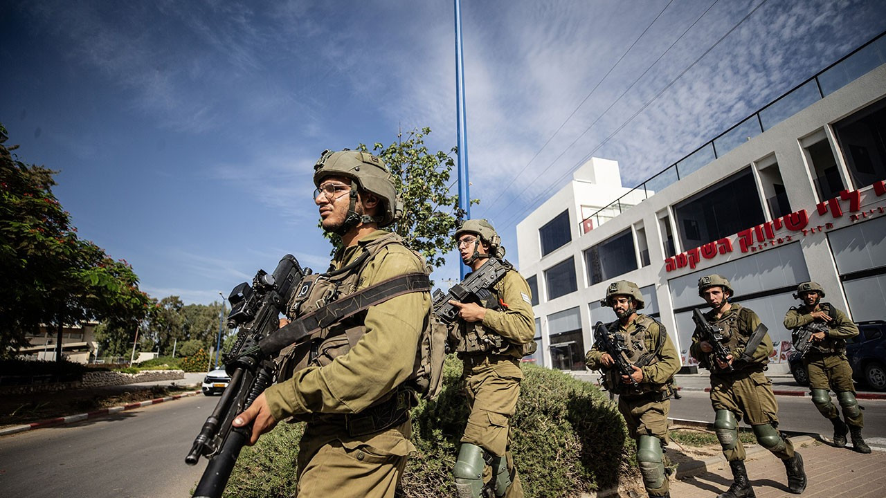 İsrail ordusu kara operasyonlarını genişletiyor