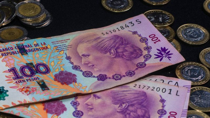 Arjantin pesoda devalüasyona gidecek