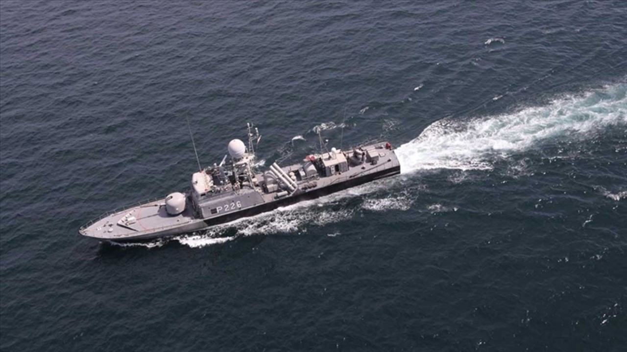 Global tedarik zinciri için 12 ülkeden 35 savaş gemisi