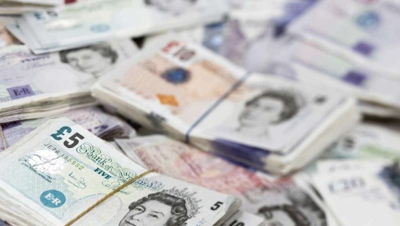 İngiltere’de yıllık enflasyon yüzde 3,9’a geriledi