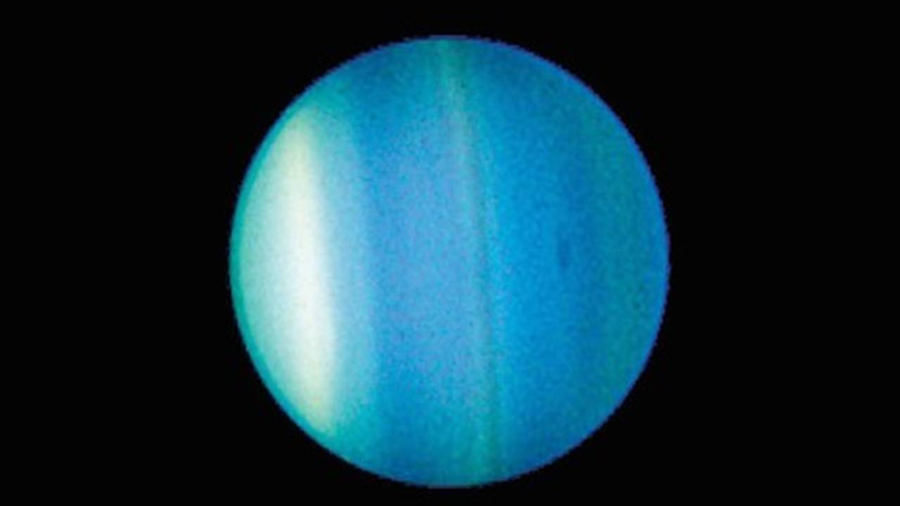 Neptün ve Uranüs’ün gerçek renkleri bildiğimiz üzere değilmiş!