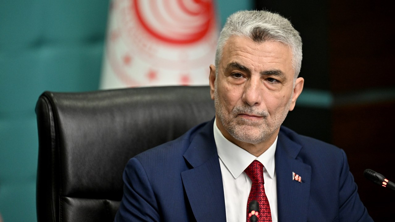 Ticaret Bakanı Ömer Bolat: İhracatı destekleyici savunma araçlarını kullanmaya devam edeceğiz